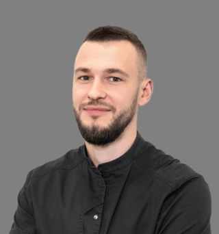 Романов Максим Олегович
